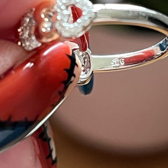NWOT Sterling Silver CZ Heart Ring. SIZE 7 - Picture 4 of 8